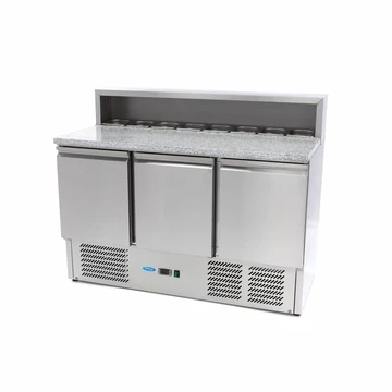 Pizza előkészítő hűtött munkaasztal - 3 ajtó - 136,5cm - 400L
