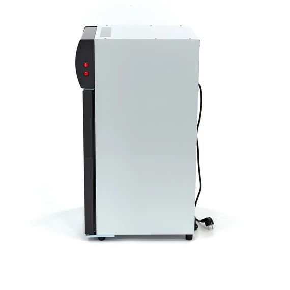 Italhűtő 50L