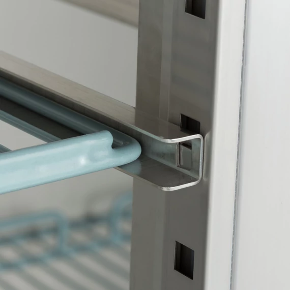 Hűtőszekrény 1200L - 6 x 2/1 GN állítható polcok - görgőkön